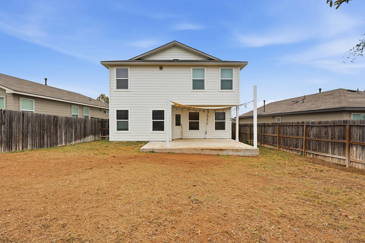 Building Photo - 15426 Shortwing