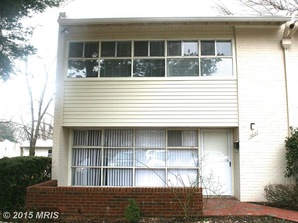 Exterior (Front)