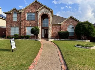 4548 Oak Shores Dr, Plano, TX 75024
