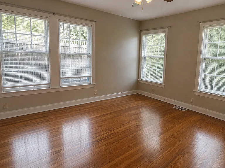 1605 Pearl St #B — Photo 13