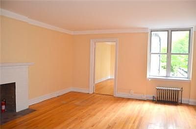 2nd image of 968 Lexington Ave APT 1A