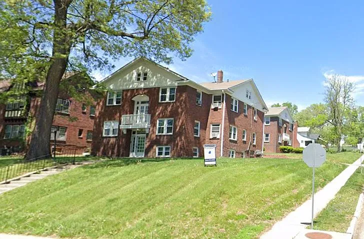 2901 High St #5