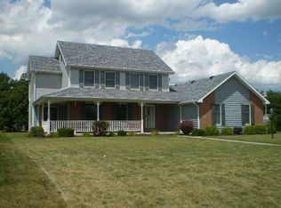 1550 Crystal Cove Ct, Defiance, OH