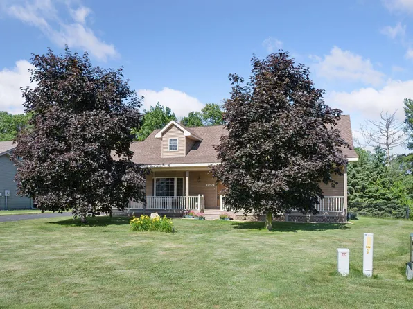 25474 12th Bay St W, Zimmerman, MN 55398