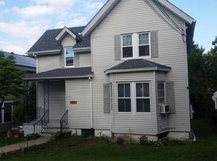 51 Anstice St, Oyster Bay, NY 11771