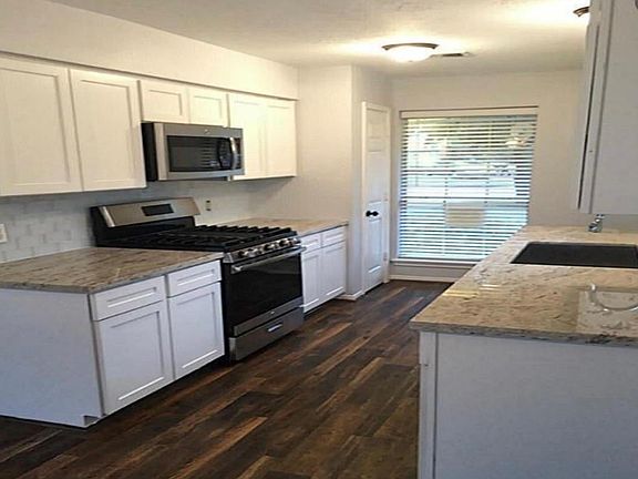 4th image of 6403 W Ridgecreek Dr