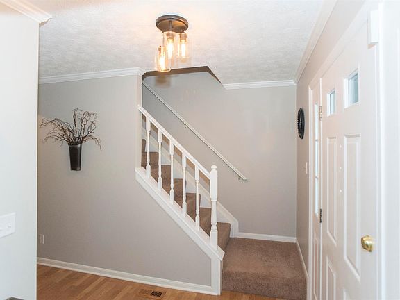 5th image of 6801 Lands End Ct