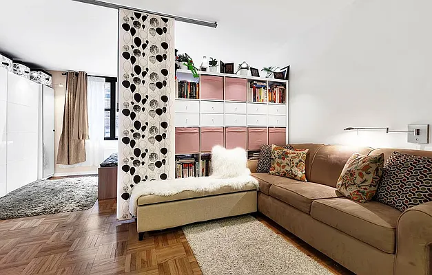 Rented by Manhattan Realty Group | media 5