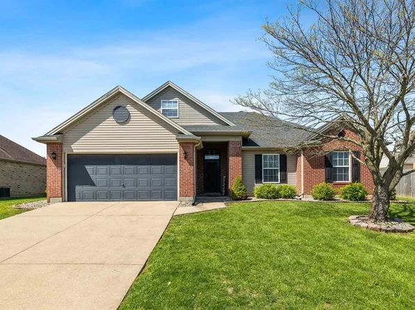 2009 Meadow Grass Crk, Owensboro, KY 42303