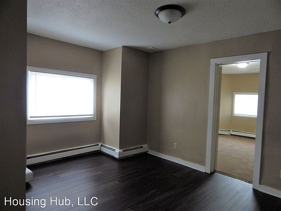 3rd image of 951 Desoto St #5