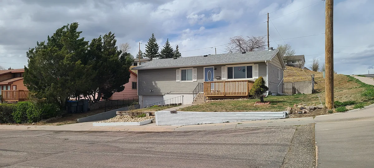 Building Photo - 3328 Sunrise Hills Dr