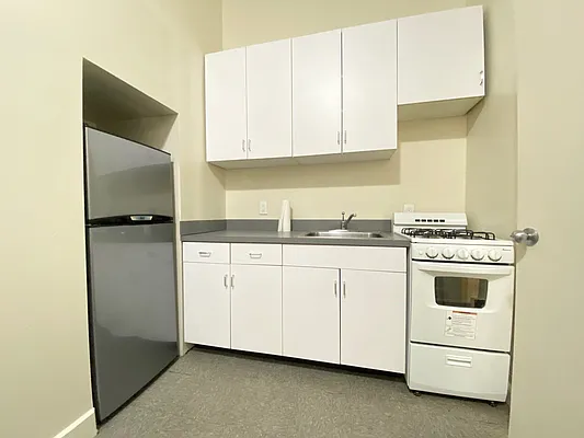 Rented by Douglas Elliman | media 9