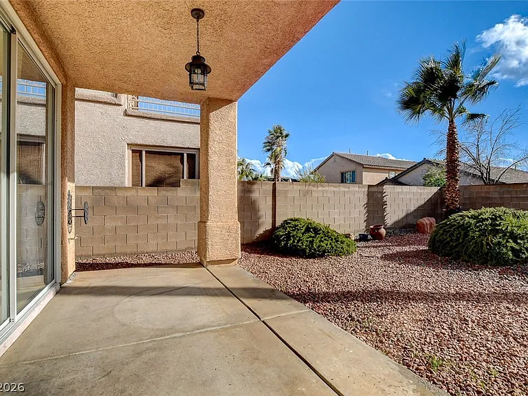 10261 Bentley Oaks Ave — Photo 46