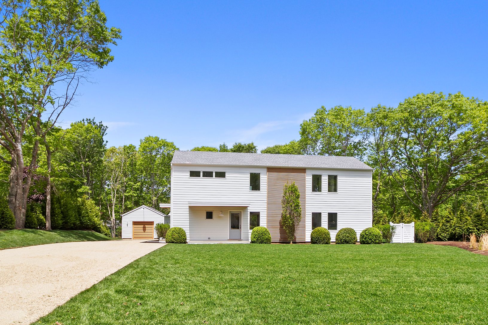  Modernist New Construction