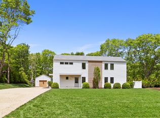 17 Island View Dr W, Sag Harbor, NY 11963