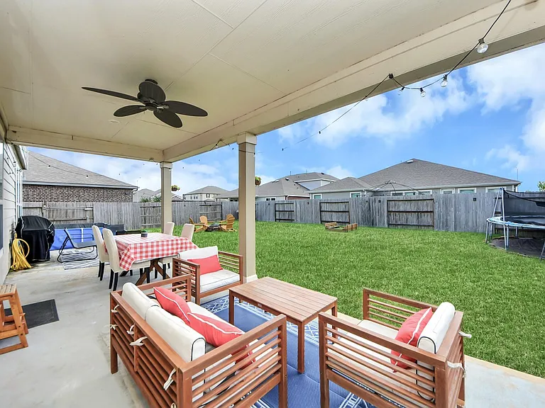 3705 Banbury Ln — Photo 42