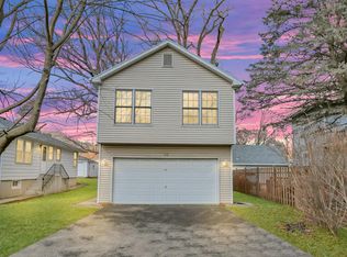 112 Filip Rd, Algonquin, IL 60102