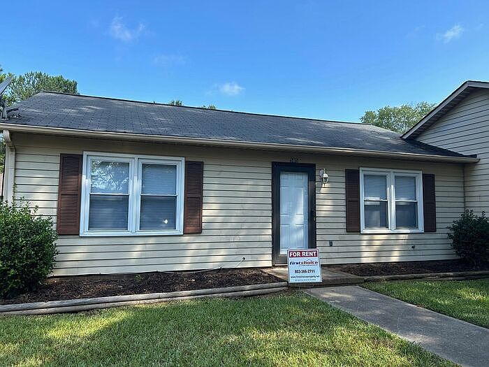 1st image of 585 Cedarvilla Dr #585