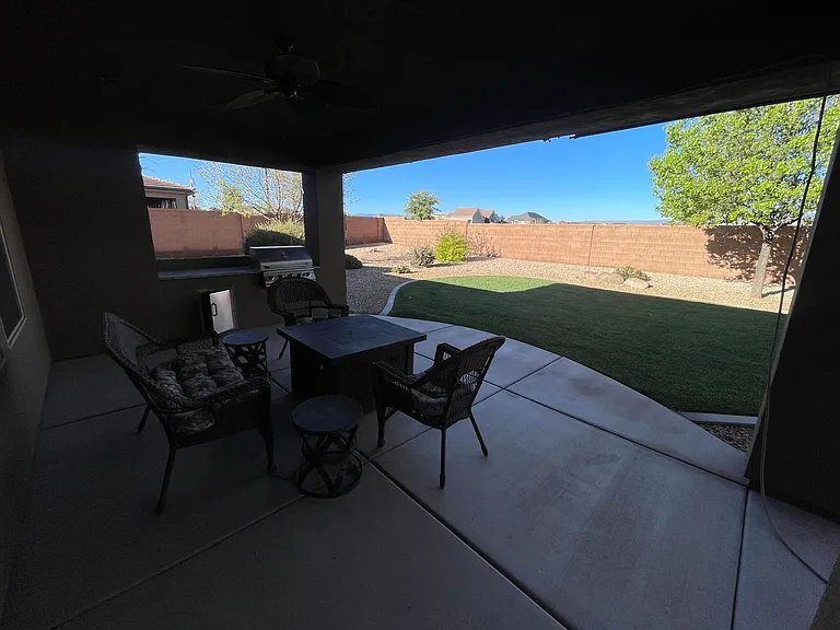 2676 S 3030 E — Photo 22