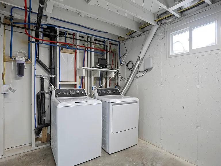 8063 Wyandot St — Photo 32