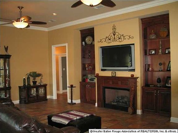 4th image of 14472 Creek Round St