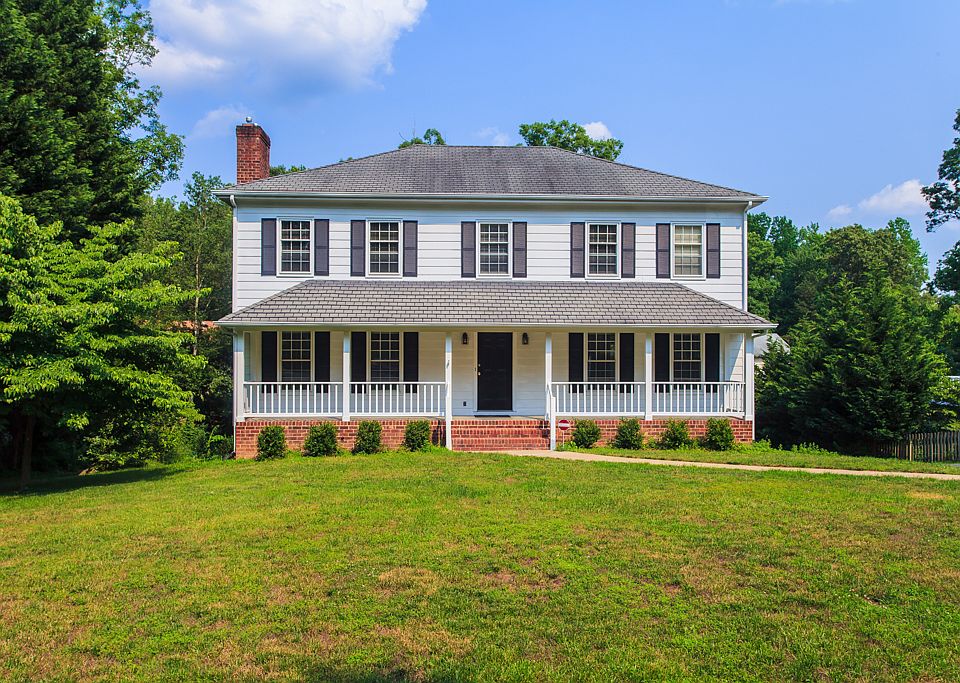 1st image of 2233 Lancashire Dr