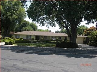1st image of 1075 Pomeroy Ave