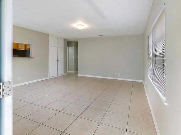 5th image of 1236 NW 7th Terrace