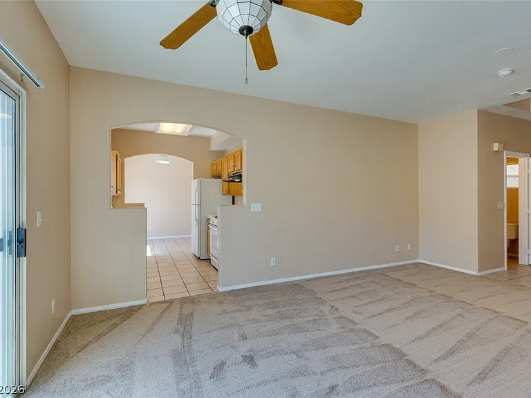 1401 Sycamore Spring Ct — Photo 8