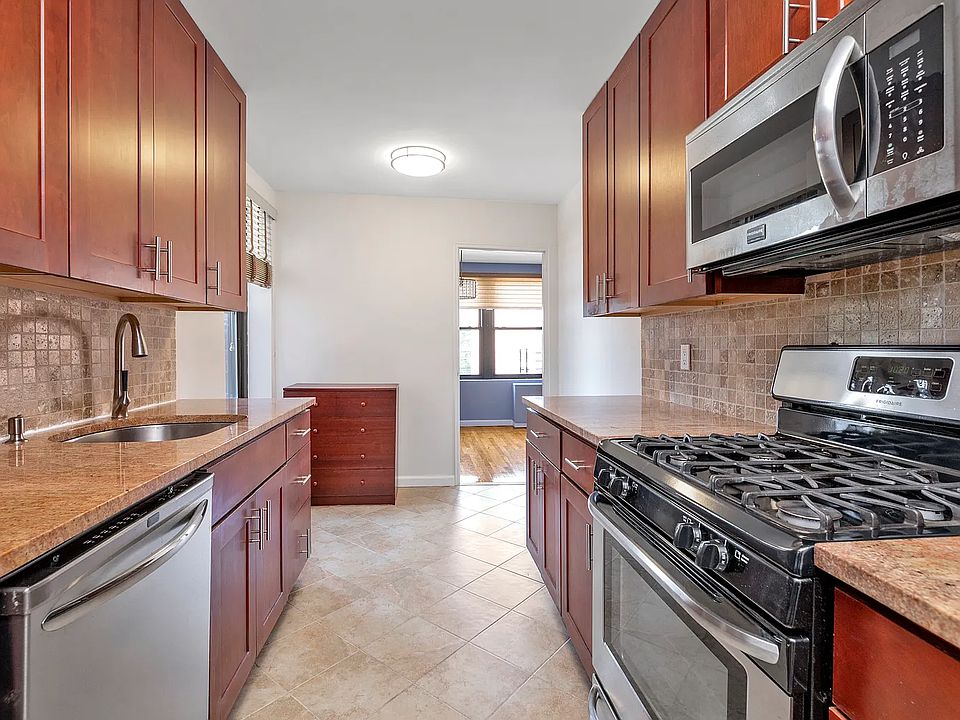 1st image of 209-39 23rd Ave #5