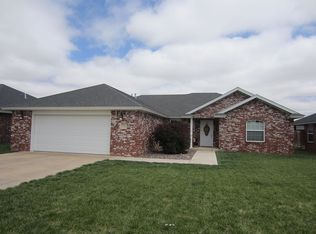 2116 Reese Dr, Clovis, NM 88101