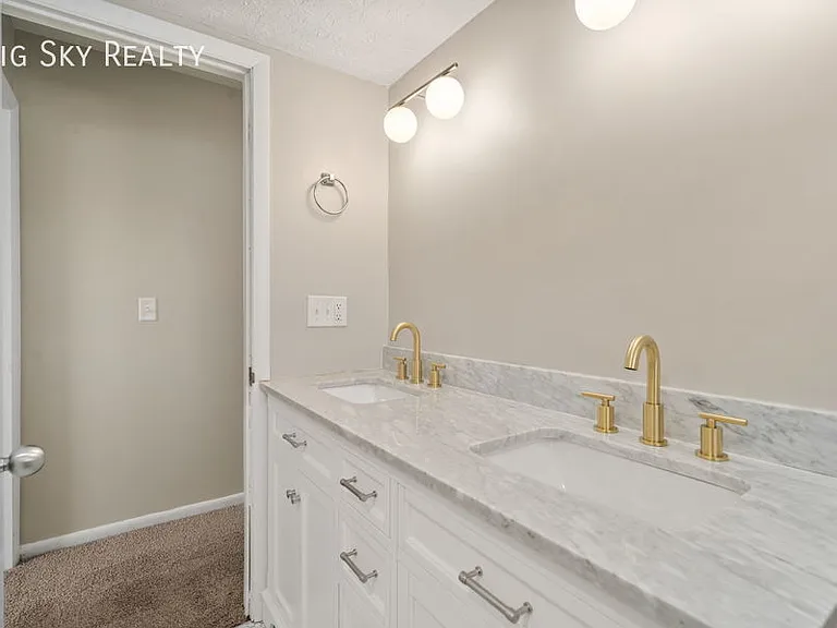 110 North St #110 — Photo 12