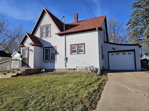 110 North OAK AVENUE, Marshfield, WI 54449