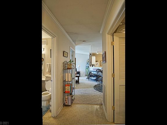 3rd image of 303 N Knollwood Dr Suite 6304