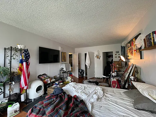 Rented by Oxford Property Group | media 9