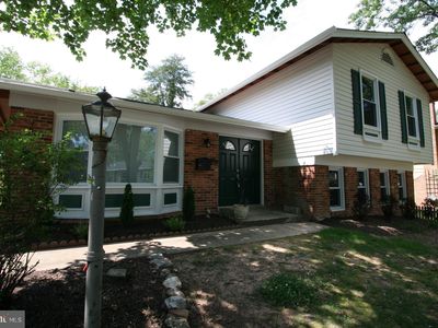 7508 Newburg Dr, Lanham, MD, 20706