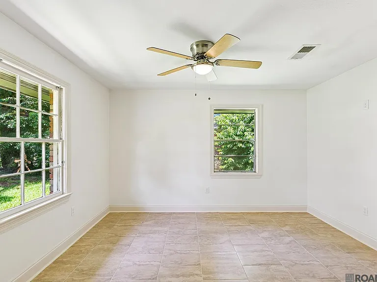 8977 Nolen Dr — Photo 9