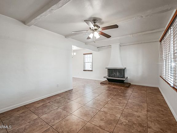 3rd image of 780 E 1st Pl
