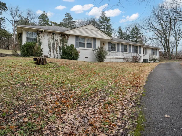 4542 Shys Hill Rd, Nashville, TN 37215