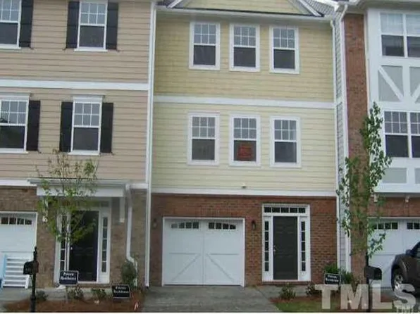 108 Linden Park Ln, Cary, NC 27519