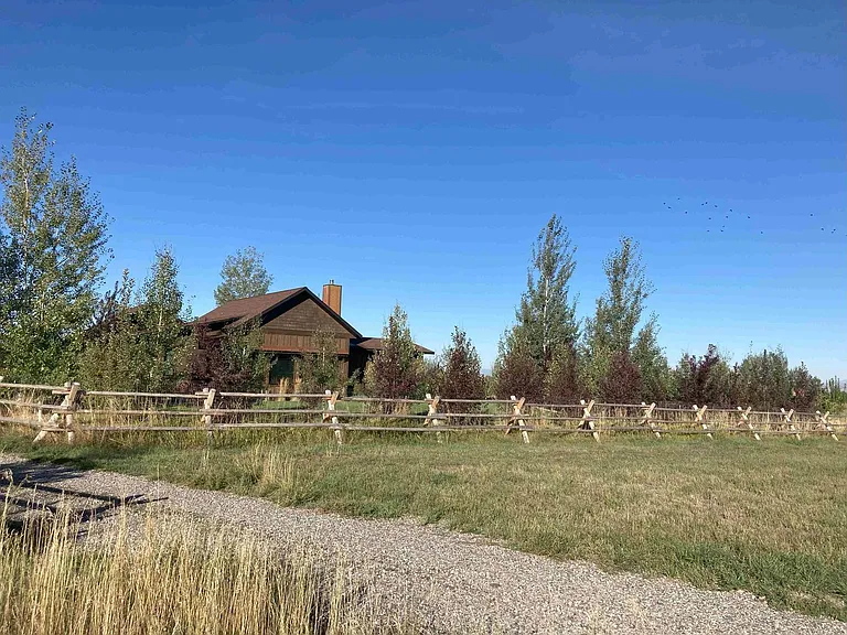 7125 Springhill Rd — Photo 27