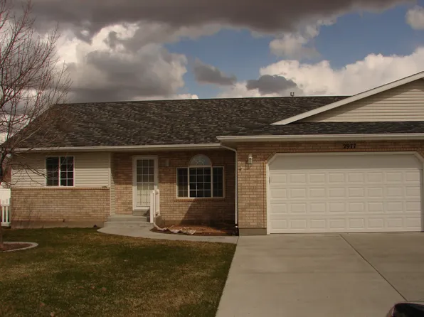 2977 S Stonehaven Cir, Ammon, ID 83406