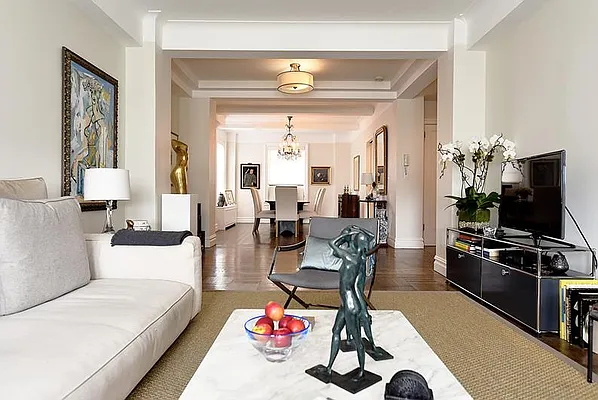 Rented by Buchbinder & Warren | media 39