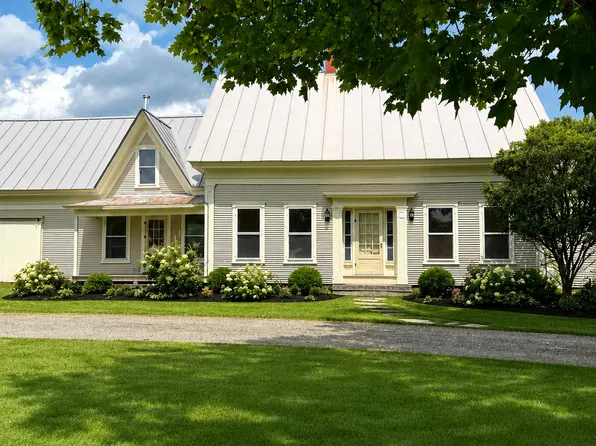 2069 Old Post Rd, Brookfield, VT 05036