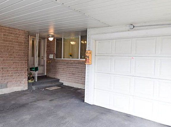 4th image of 945 Winona Dr
