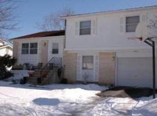 4541 Bicek Ct, Hoffman Estates, IL 60192