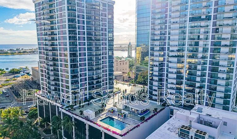 225 Queen St #21H — Photo 20