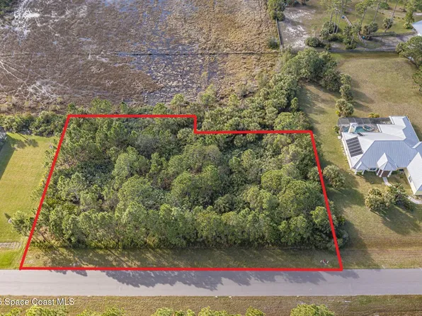6970 Hacienda Dr, Grant Valkaria, FL 32949