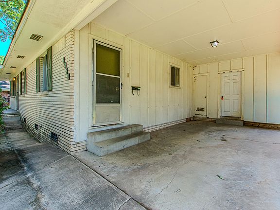 5th image of 4930 Oaklawn Dr