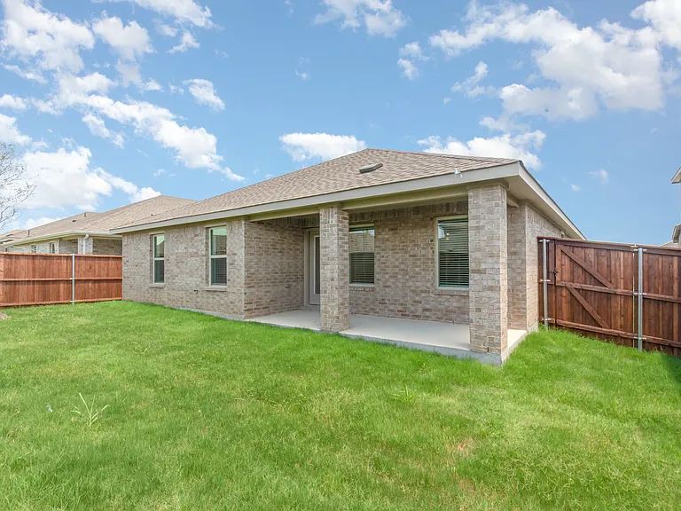 3928 Amethyst Dr — Photo 26